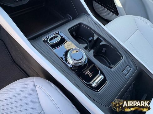 New 2026 Jeep Cherokee Limited image 18