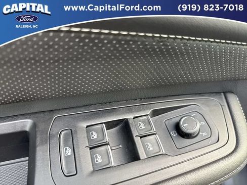 Used 2024 Volkswagen Atlas SEL Premium R-Line AWD/4WD image 21