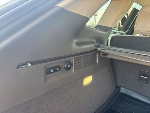 Used 2021 Lincoln Nautilus Reserve w/ Cargo Utility Package image 12