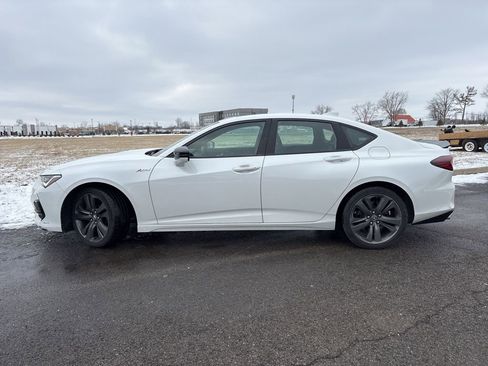 Used 2022 Acura TLX SH-AWD w/ A-SPEC Pkg image 9