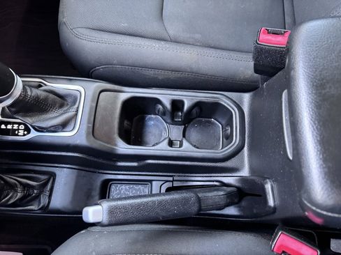 Used 2020 Jeep Gladiator Sport w/ Trailer Tow Package image 31