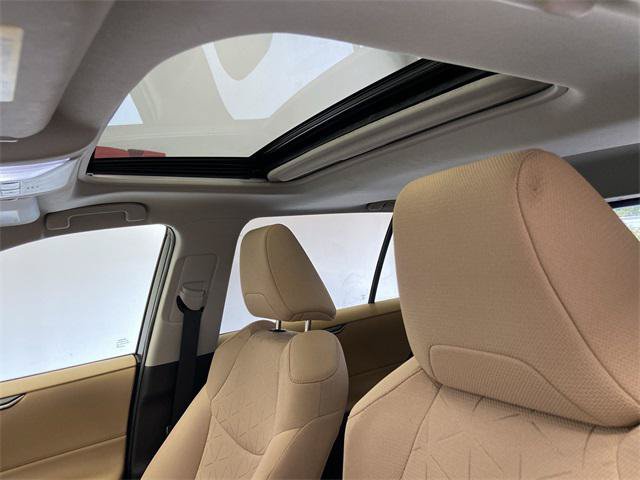 Certified 2021 Toyota RAV4 XLE w/ Convenience Package FWD image 30