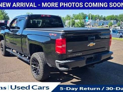 Used 2019 Chevrolet Silverado 1500 Custom w/ Custom Convenience Package AWD/4WD image 7