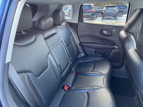 Certified 2019 Jeep Compass Limited image 9