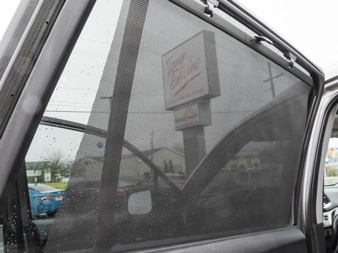 Used 2016 Honda Pilot Touring image 26