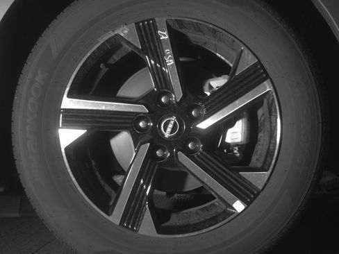 Used 2025 Nissan Sentra SV image 13