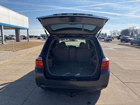 Used 2010 Toyota Highlander 4WD image 15