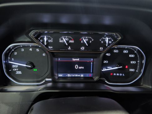 Used 2021 GMC Sierra 1500 Elevation w/ Preferred Package AWD/4WD image 8