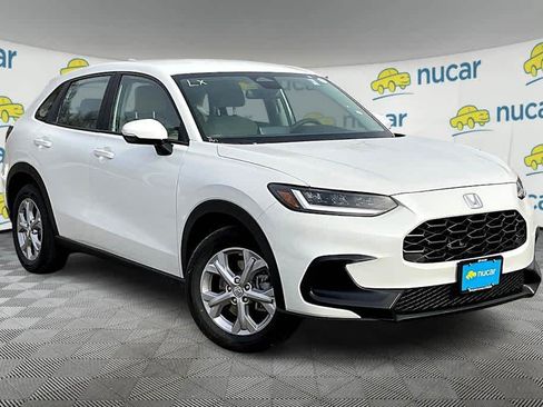 New 2026 Honda HR-V LX image 1