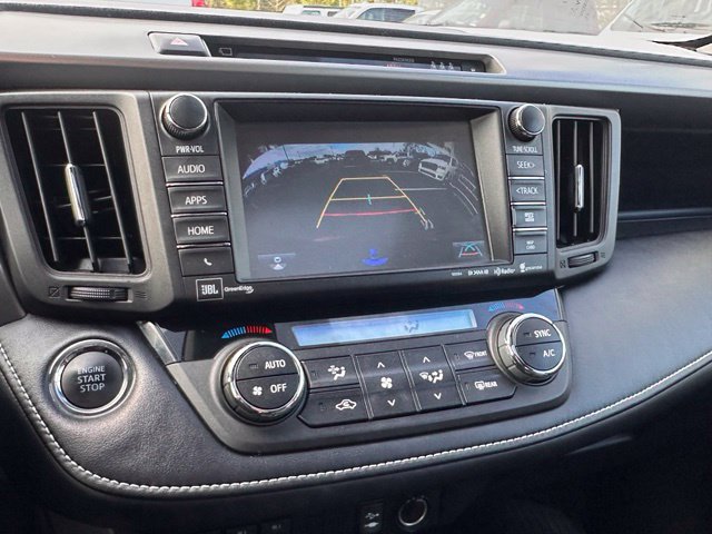 Used 2018 Toyota RAV4 Limited w/ Advanced Technology Package AWD/4WD image 29