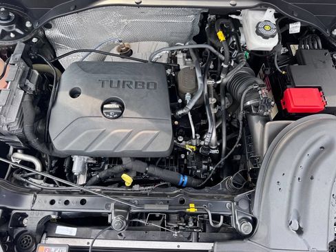 Used 2022 Chevrolet TrailBlazer LT FWD image 33