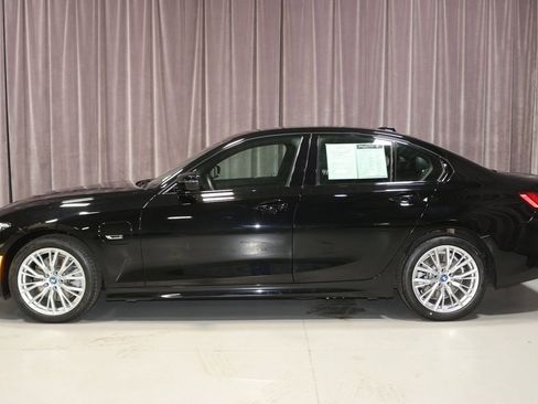 Certified 2023 BMW 330e xDrive w/ Convenience Package image 2