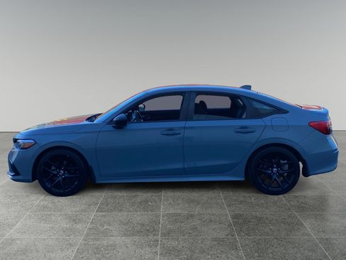 Used 2022 Honda Civic Sport image 2