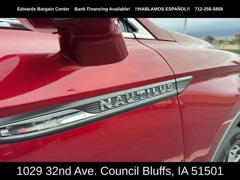Used 2019 Lincoln Nautilus Reserve image 13