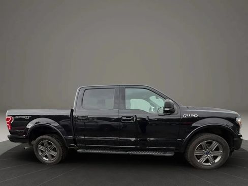 Used 2020 Ford F150 XLT w/ Equipment Group 302A Luxury AWD/4WD image 4