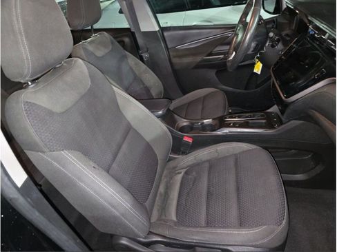 Used 2023 Chevrolet Bolt LT w/ Driver Confidence Package image 24
