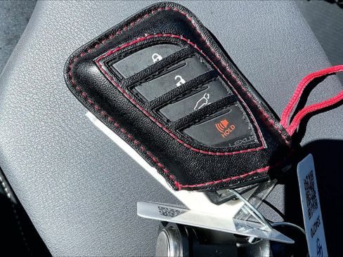 Used 2021 Lexus UX 200 w/ Premium Package FWD image 15