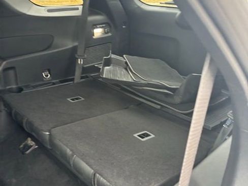 Used 2020 Ford Explorer ST w/ ST Street Pack image 17