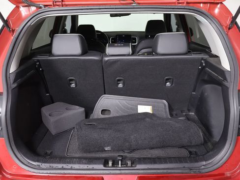 Certified 2023 Hyundai Venue Limited FWD image 15