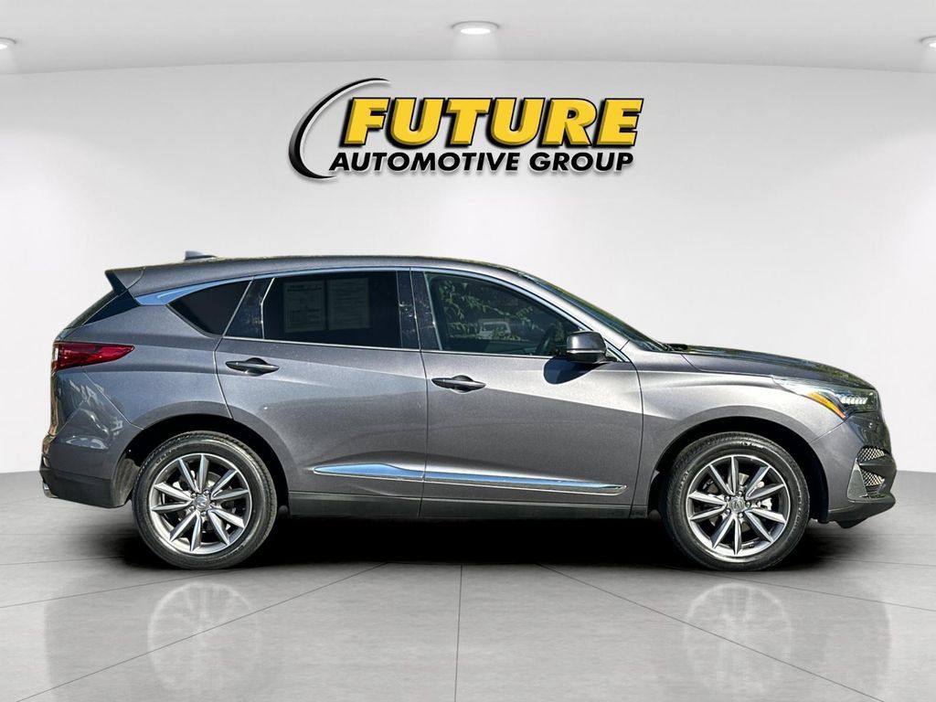 Used 2021 Acura RDX w/ Technology Package AWD/4WD image 3