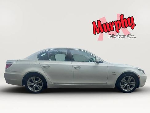 Used 2010 BMW 528i xDrive Sedan AWD/4WD image 7