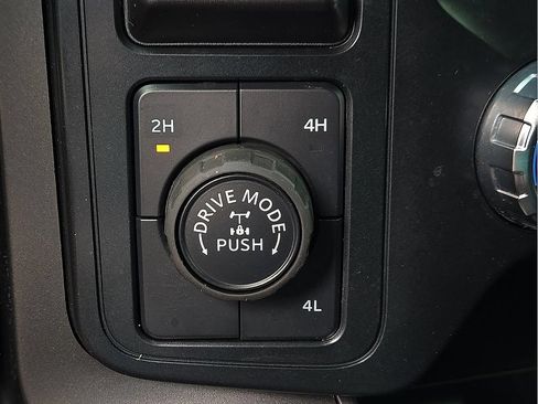 Used 2025 Ford F150 Tremor AWD/4WD image 16