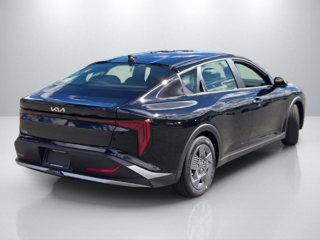 New 2027 Kia K4 FWD image 4