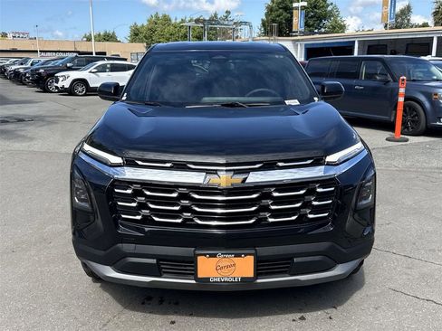 Used 2025 Chevrolet Equinox LT image 8