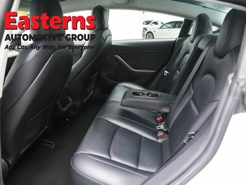 Used 2019 Tesla Model 3 Long Range image 19