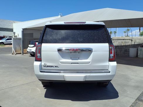 Used 2017 GMC Yukon XL Denali w/ Open Road Package AWD/4WD image 5