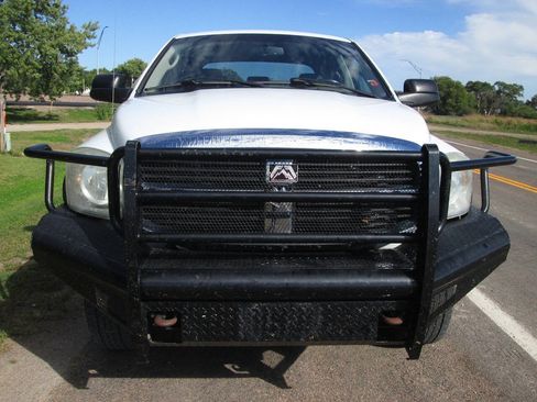 Used 2007 Dodge Ram 2500 Truck SLT w/ Light Group AWD/4WD image 3
