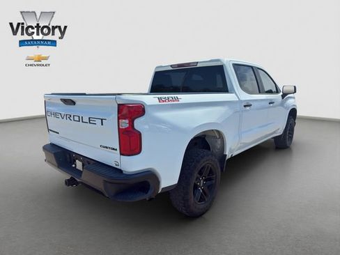 Used 2022 Chevrolet Silverado 1500 Custom Trail Boss w/ LPO, Dark Essentials Package AWD/4WD image 7