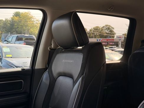 Used 2022 RAM 1500 Laramie image 26