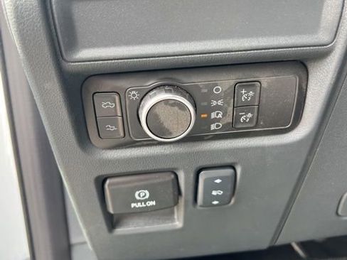 New 2025 Ford F150 Lightning Lariat image 18