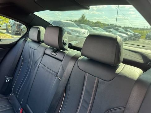 Used 2019 BMW 530e w/ Convenience Package RWD image 19