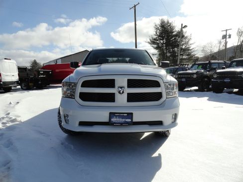 Used 2015 RAM 1500 Express image 2