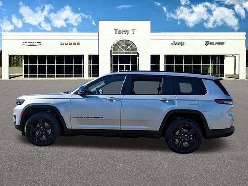New 2025 Jeep Grand Cherokee L Limited w/ Luxury Tech Group II AWD/4WD image 5