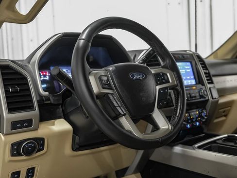 Used 2020 Ford F250 Lariat w/ Tremor Off-Road Package AWD/4WD image 14