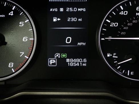 Used 2024 Subaru Outback Limited AWD/4WD image 17