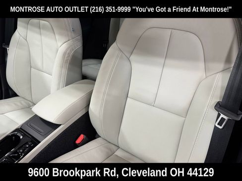 New 2026 Volvo XC40 B5 Plus w/ Protection Package Premier image 26