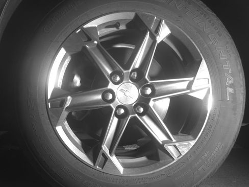 Used 2025 Chevrolet Blazer LT FWD image 12