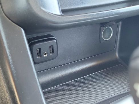 Used 2020 Chevrolet Colorado LT w/ LT Convenience Package RWD image 26