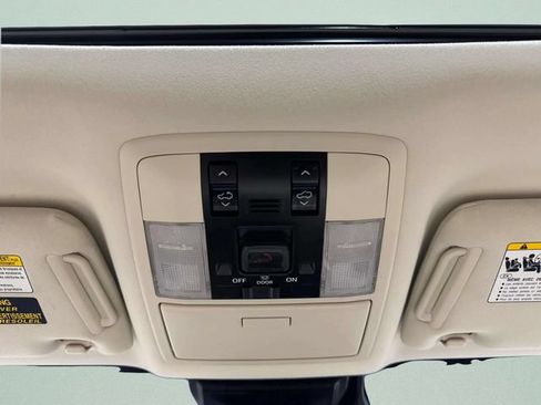 Certified 2023 Lexus GX 460 Premium w/ Premium Package AWD/4WD image 25