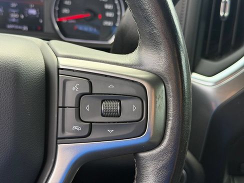 Used 2021 Chevrolet Silverado 1500 LT Trail Boss w/ Bed Protection Package AWD/4WD image 15