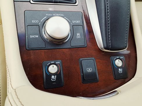 Used 2014 Lexus LS 460 L image 22