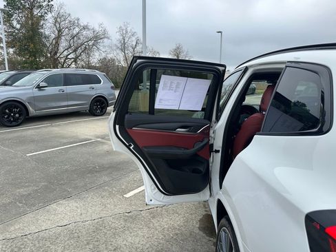 Used 2023 BMW X3 sDrive30i w/ M Sport Package image 22