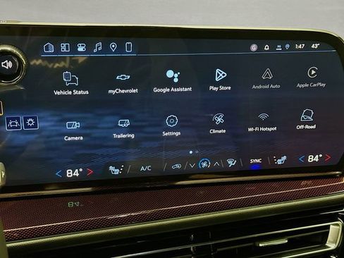 New 2026 Chevrolet Traverse Z71 w/ Driver Confidence Package image 17