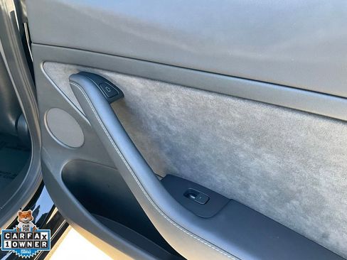 Used 2023 Tesla Model 3 Standard Range image 58