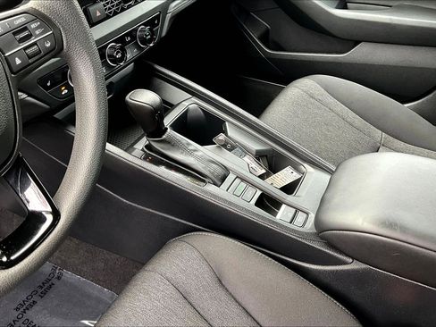 Certified 2023 Honda Accord EX image 14
