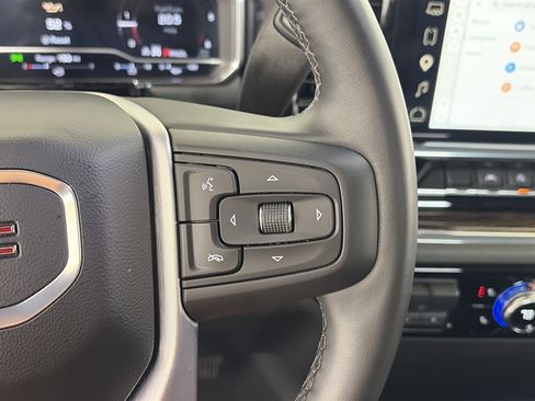 Certified 2025 GMC Sierra 1500 Elevation AWD/4WD image 30